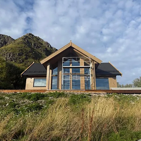 Hoven Vakantiehuis Vik (Somna)